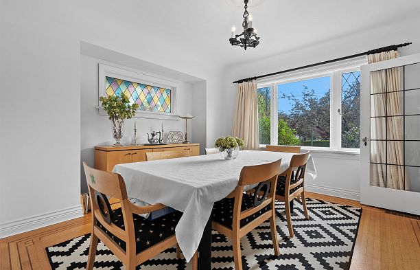 3755 DUNBAR STREET, Vancouver BC V6S 2C8 Dunbar
