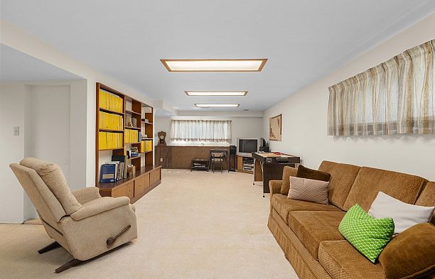 3675 W 37TH AVENUE, Vancouver BC V6N 2W1 Dunbar