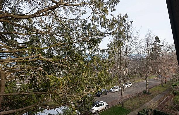 1 3858 W 13TH AVENUE, Vancouver BC V6R 2S8 Point Grey
