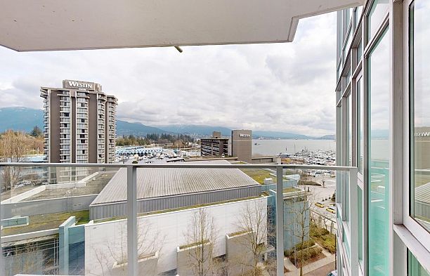 1004 1650 BAYSHORE DRIVE, Vancouver BC V6G 3K2 Coal Harbour