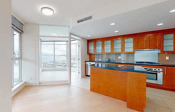 1004 1650 BAYSHORE DRIVE, Vancouver BC V6G 3K2 Coal Harbour