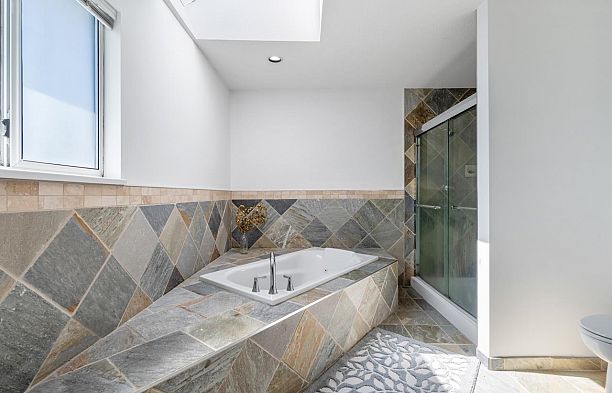 2798 W 20th Avenue Arbutus