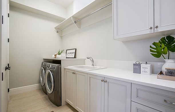 3530 W 34TH AVENUE, Vancouver BC V6N 2K8 Dunbar