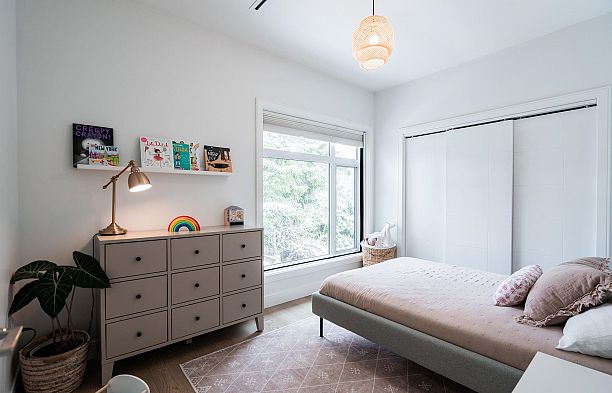 3337 W 40TH AVENUE, Vancouver BC V6N 3B5 Dunbar