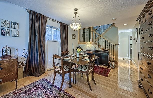 8184 EAST BOULEVARD, Vancouver BC V6P 5R6 S.W. Marine
