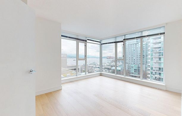 1004 1650 BAYSHORE DRIVE, Vancouver BC V6G 3K2 Coal Harbour
