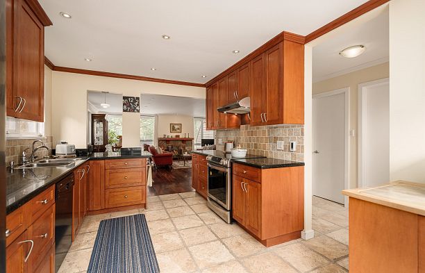 3973 PARKWAY DRIVE, Vancouver BC V6L 3C9 Quilchena