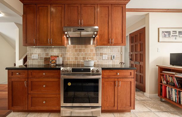 3973 PARKWAY DRIVE, Vancouver BC V6L 3C9 Quilchena