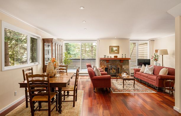 3973 PARKWAY DRIVE, Vancouver BC V6L 3C9 Quilchena