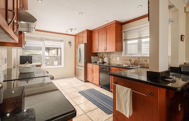 3973 PARKWAY DRIVE, Vancouver BC V6L 3C9 Quilchena