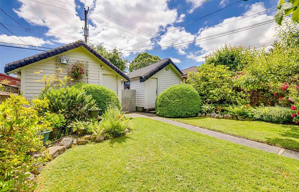 252 W 23rd Avenue Cambie