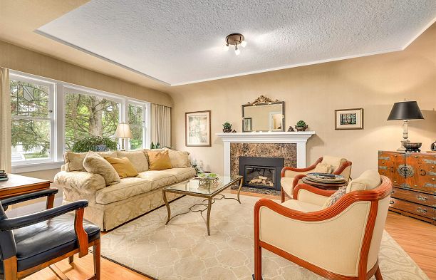 252 W 23rd Avenue Cambie