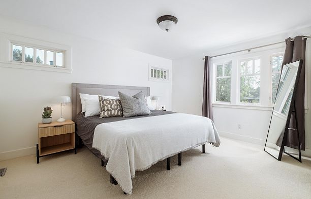 5611 Elm Street Kerrisdale