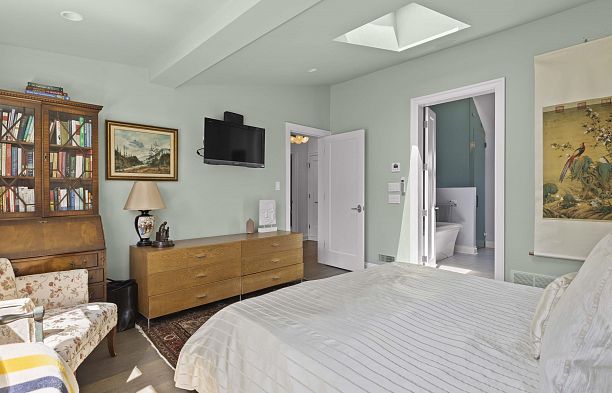 2796 W 37th Avenue Kerrisdale