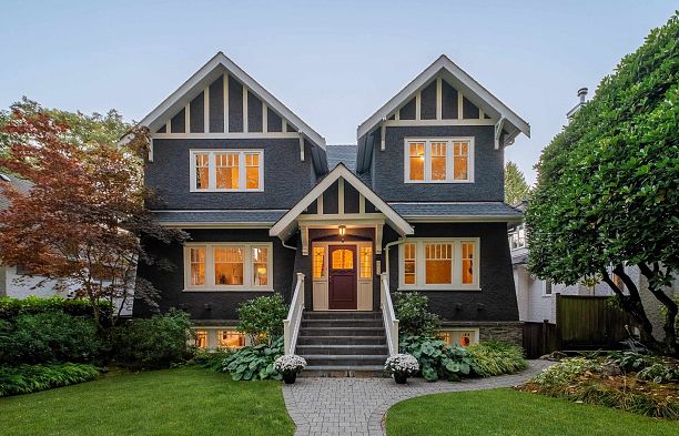 5611 Elm Street Kerrisdale