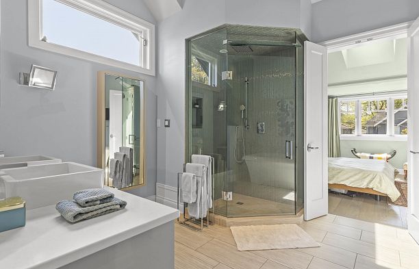2796 W 37th Avenue Kerrisdale