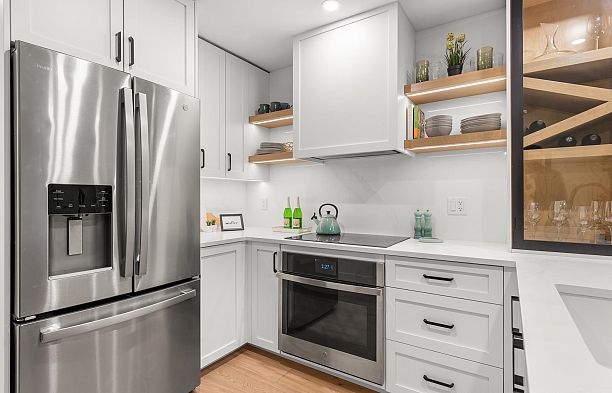 3218 Heather Street Cambie