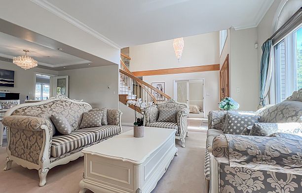 2389 W 21st Avenue Arbutus