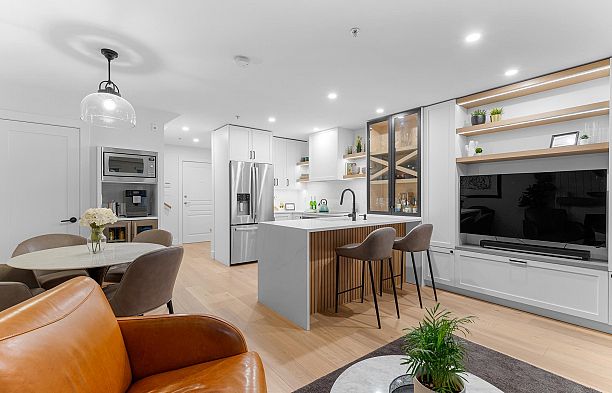 3218 Heather Street Cambie