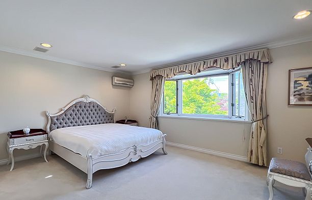 2389 W 21st Avenue Arbutus
