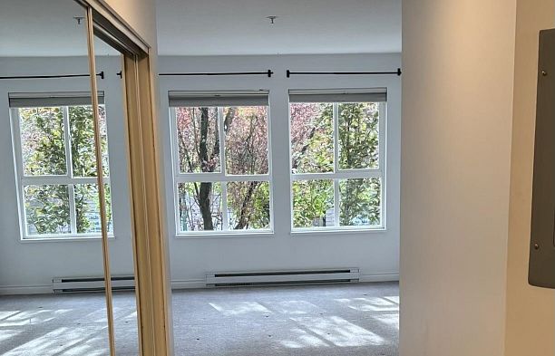 3218 Heather Street Cambie