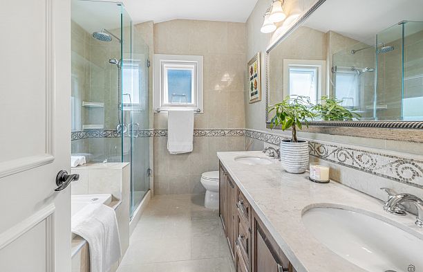 6450 Vine Street Kerrisdale