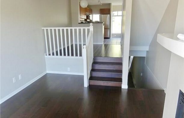 311 3727 W 10th Avenue Point Grey