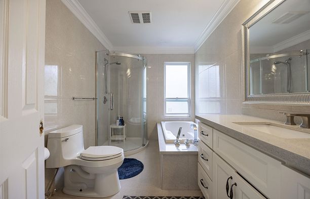 915 W 33rd Avenue Cambie