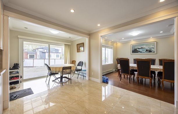 915 W 33rd Avenue Cambie