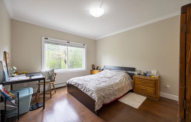 915 W 33rd Avenue Cambie