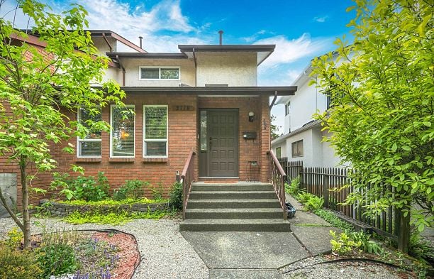 2118 6050 Larch Street Kerrisdale