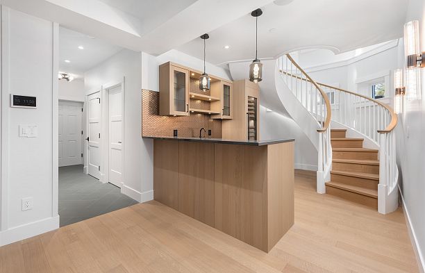 1428 TRAFALGAR STREET, Vancouver BC V6K 3R3 Kitsilano