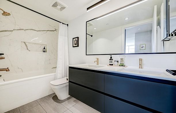 302 458 W 63rd Avenue Marpole