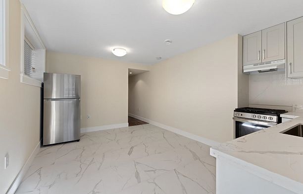 2976 W 42nd Avenue Kerrisdale