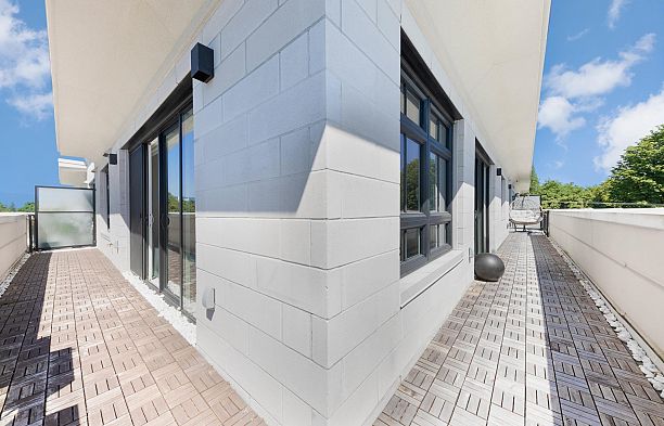 PH4 2089 W 43rd Avenue Kerrisdale