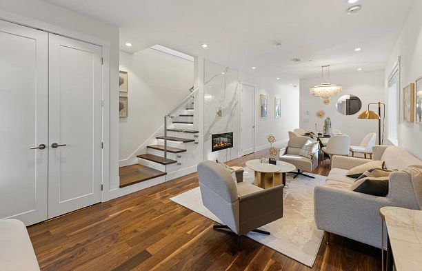 2976 W 42nd Avenue Kerrisdale