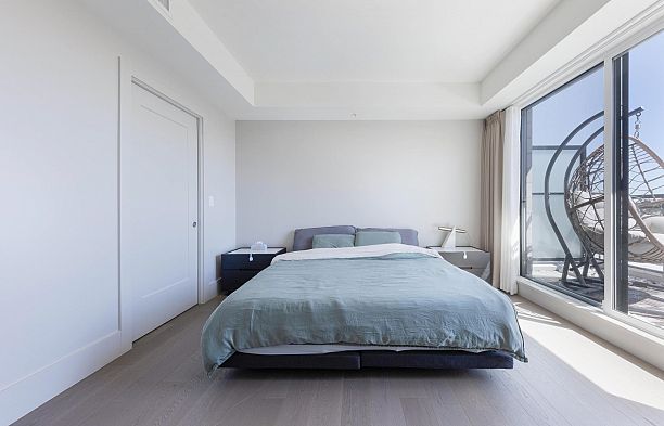 PH4 2089 W 43rd Avenue Kerrisdale