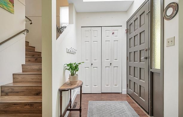 2118 6050 Larch Street Kerrisdale