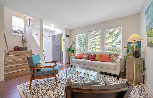 2118 6050 Larch Street Kerrisdale