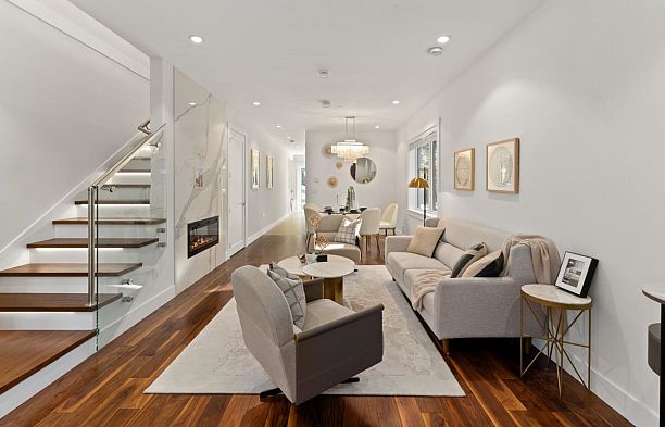 2976 W 42nd Avenue Kerrisdale