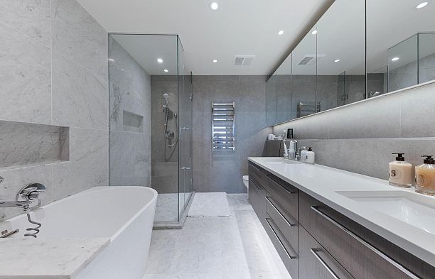 PH4 2089 W 43rd Avenue Kerrisdale