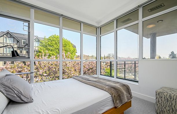 302 458 W 63rd Avenue Marpole