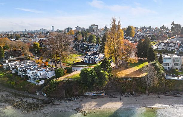 1428 TRAFALGAR STREET, Vancouver BC V6K 3R3 Kitsilano