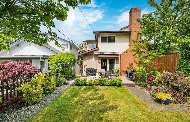 2118 6050 Larch Street Kerrisdale