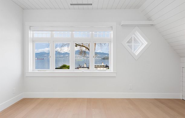 1428 TRAFALGAR STREET, Vancouver BC V6K 3R3 Kitsilano