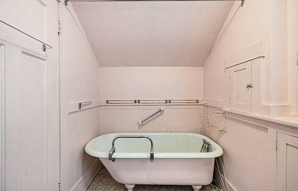 2039 Creelman Avenue Kitsilano