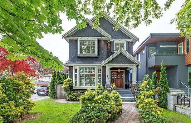 2806 W 12th Avenue Kitsilano