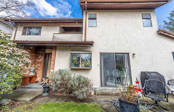 1215 W 67th Avenue Marpole