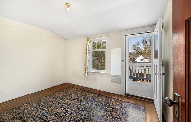 2039 Creelman Avenue Kitsilano
