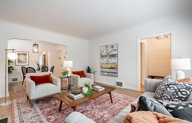 2933 W 42nd Avenue Kerrisdale